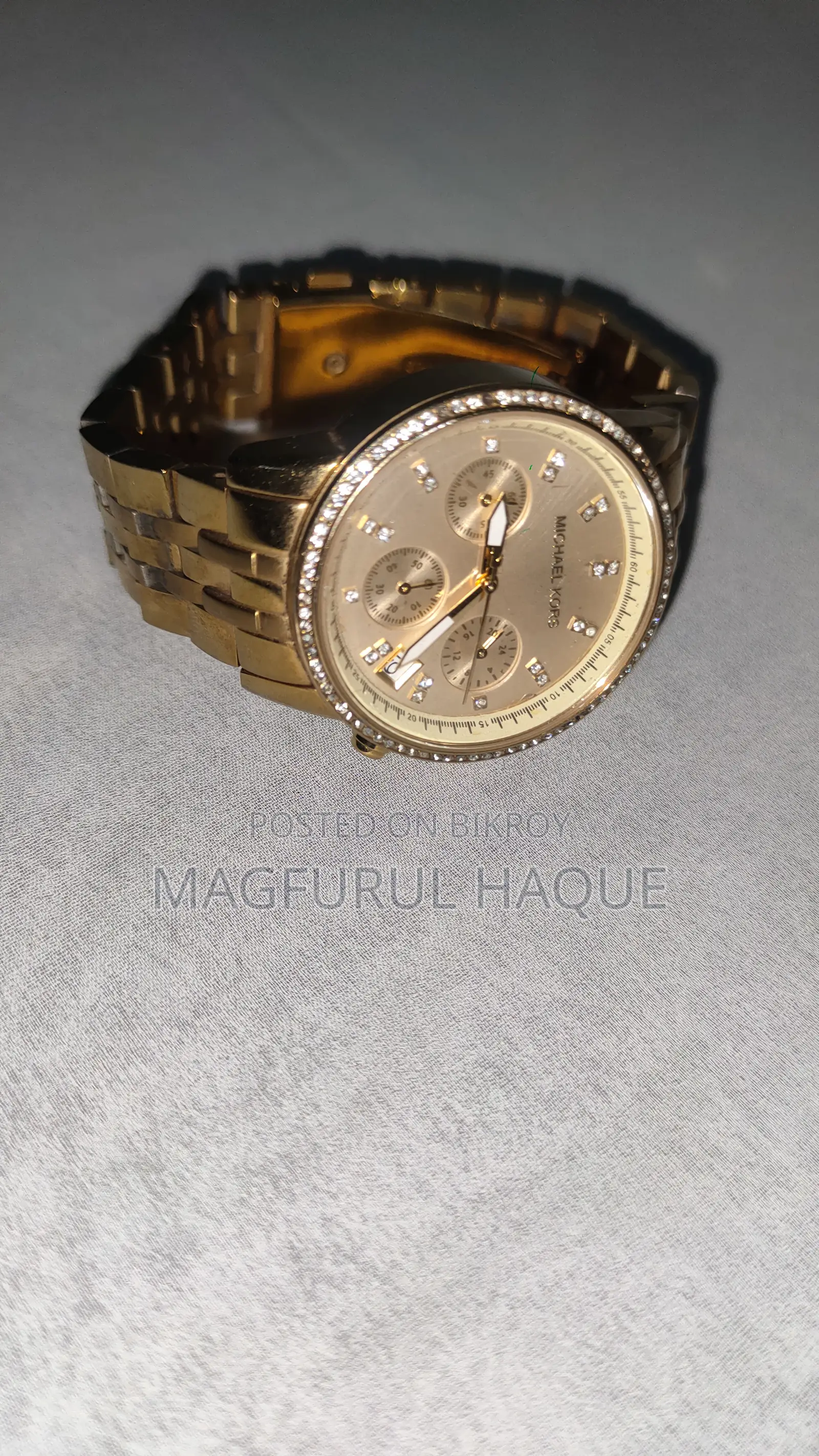 Michael Kors Ritz MK5698 Gold Chronograph Watch (Negotiable)