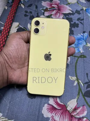 Apple iPhone 11 64 GB Yellow