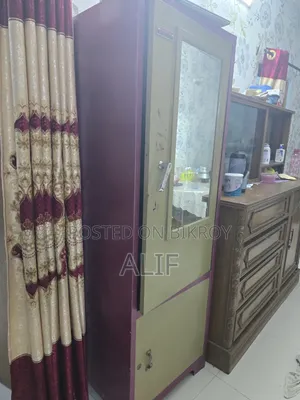 Single Steel Almirah