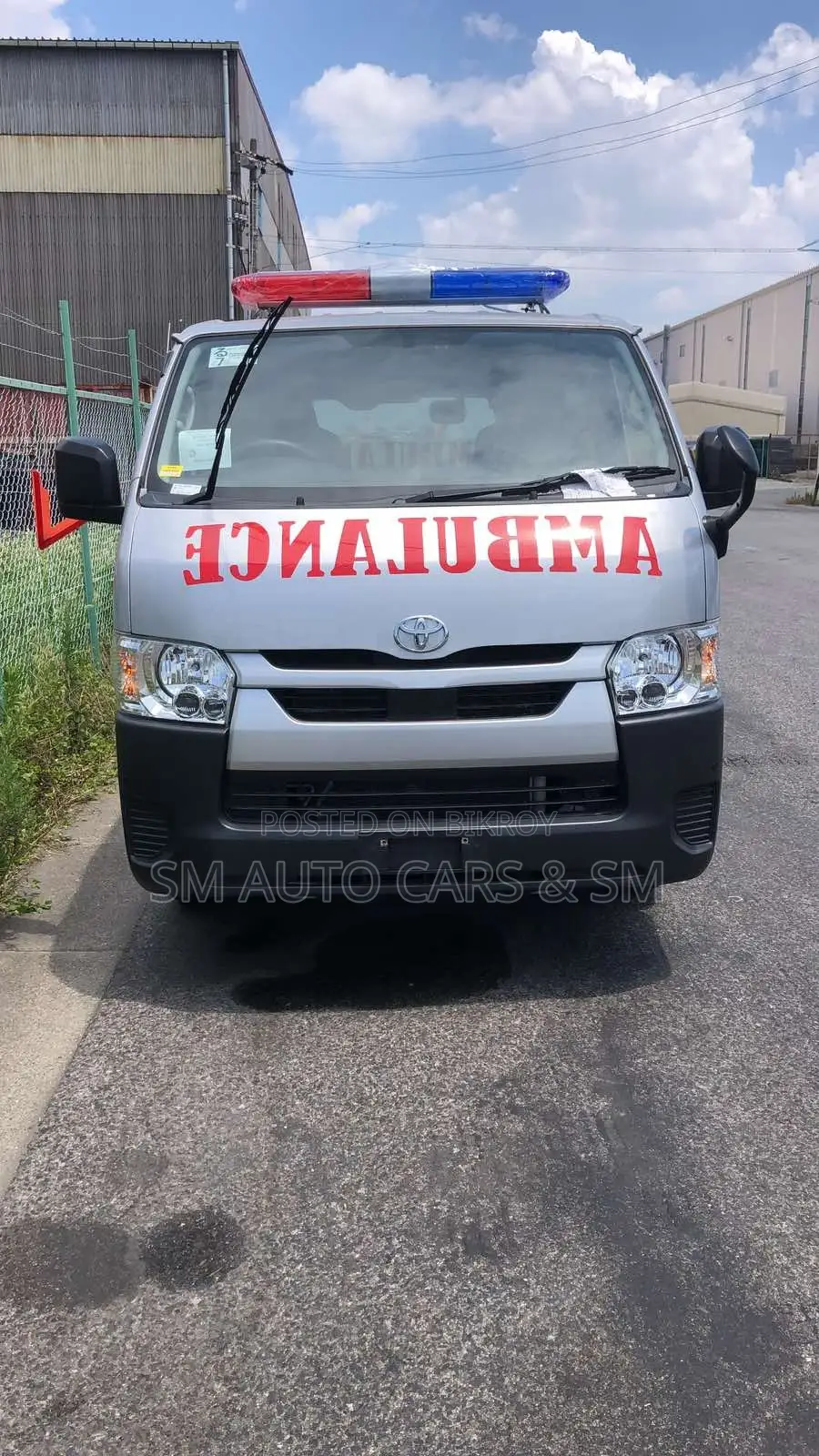 Toyota HiAce 2022 Silver