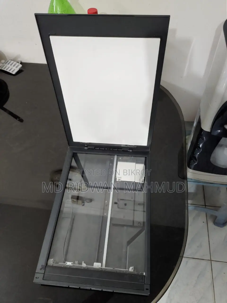 Canon CanoScan LiDE 300 Flatbed Scanner