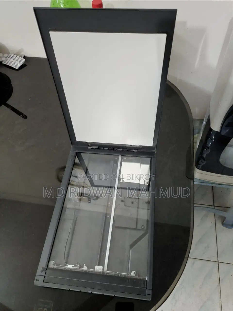 Canon CanoScan LiDE 300 Flatbed Scanner
