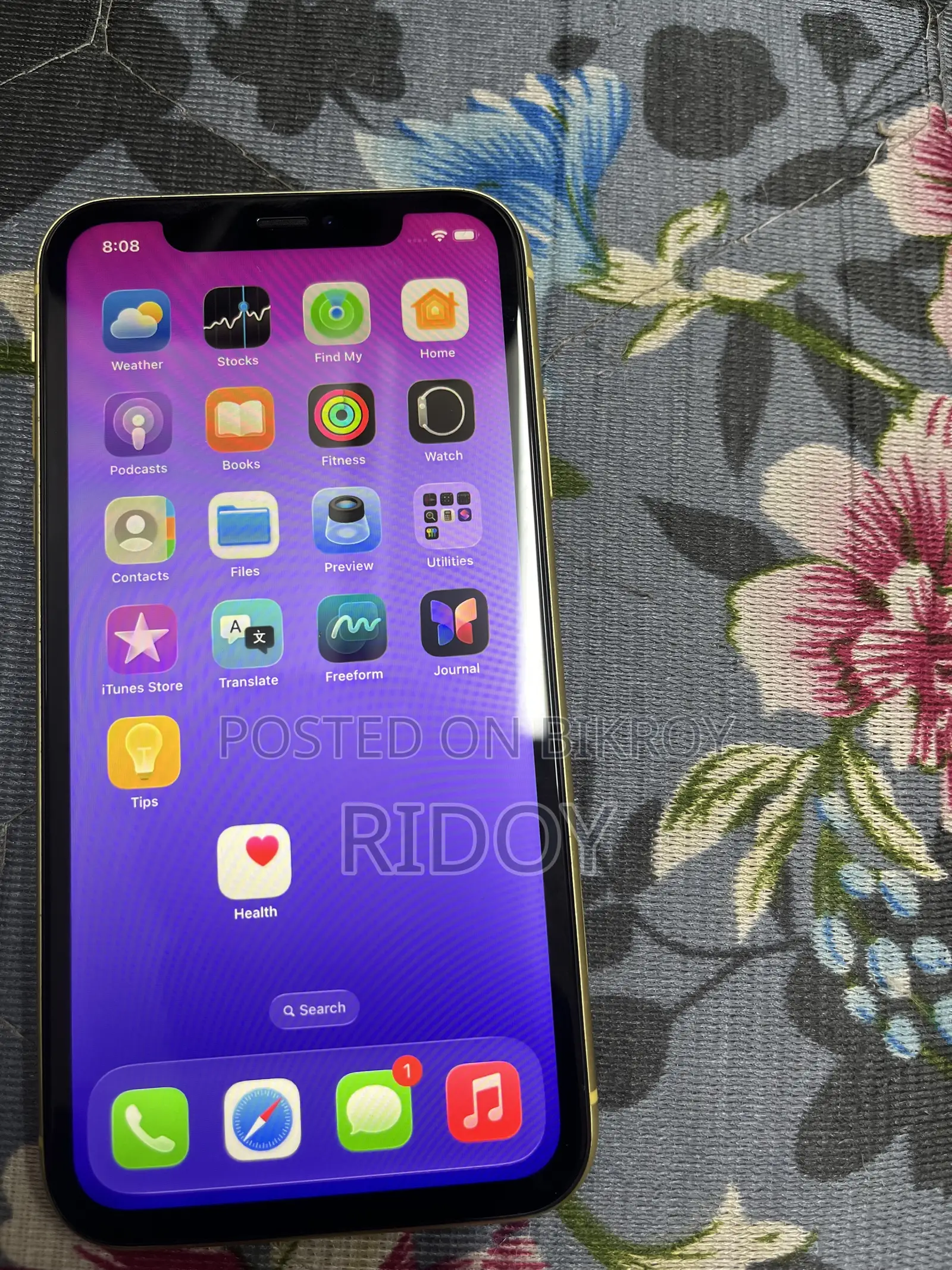 Apple iPhone 11 64 GB Yellow