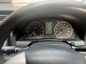 টয়োটা অ্যালিওন ২০১৫ রূপালি