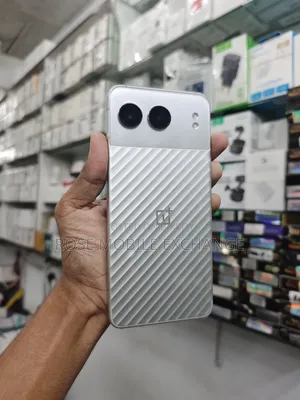 ওয়ানপ্লাস ২৫৬ জিবি