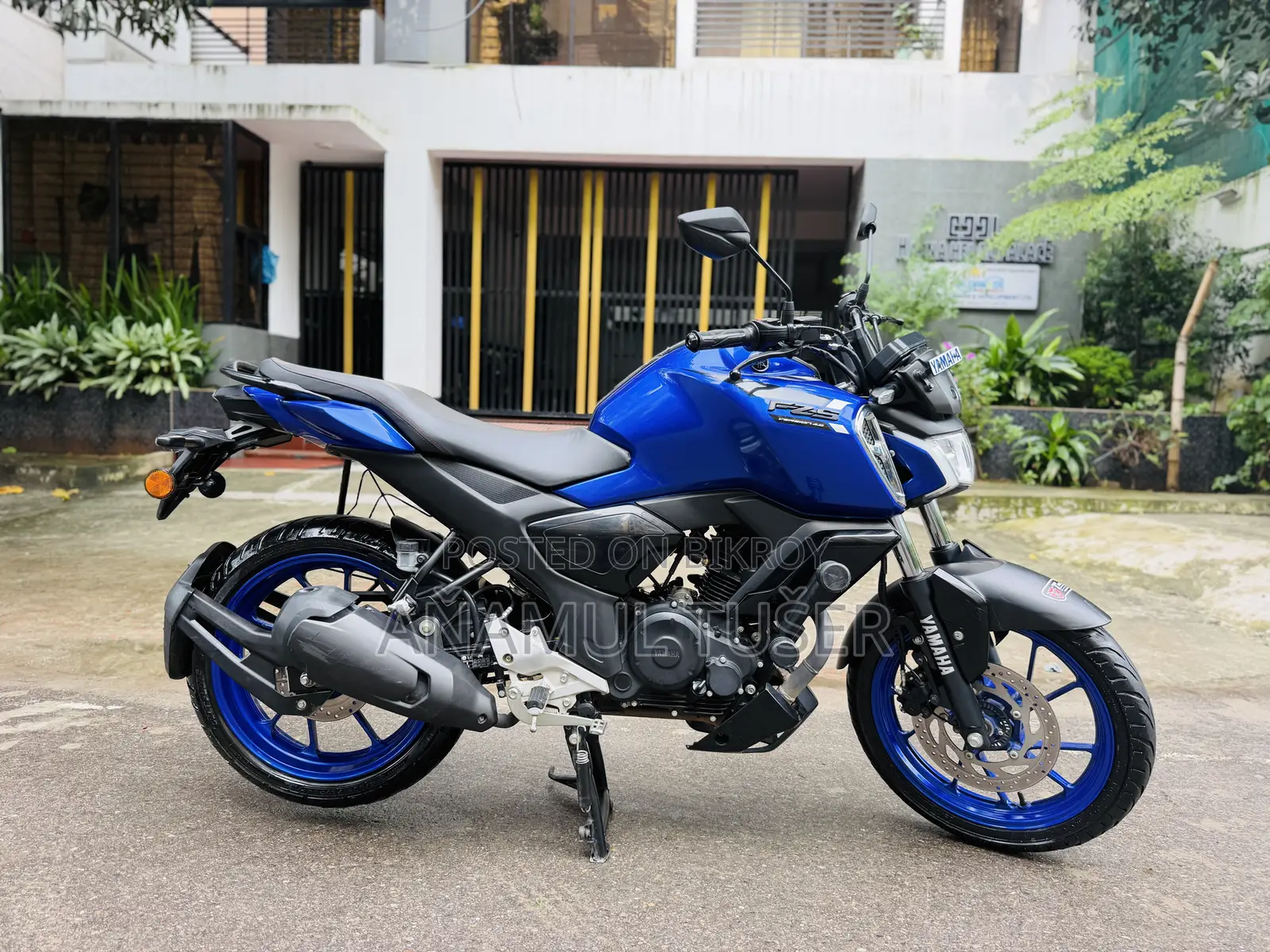 Yamaha FZ 2025 Blue