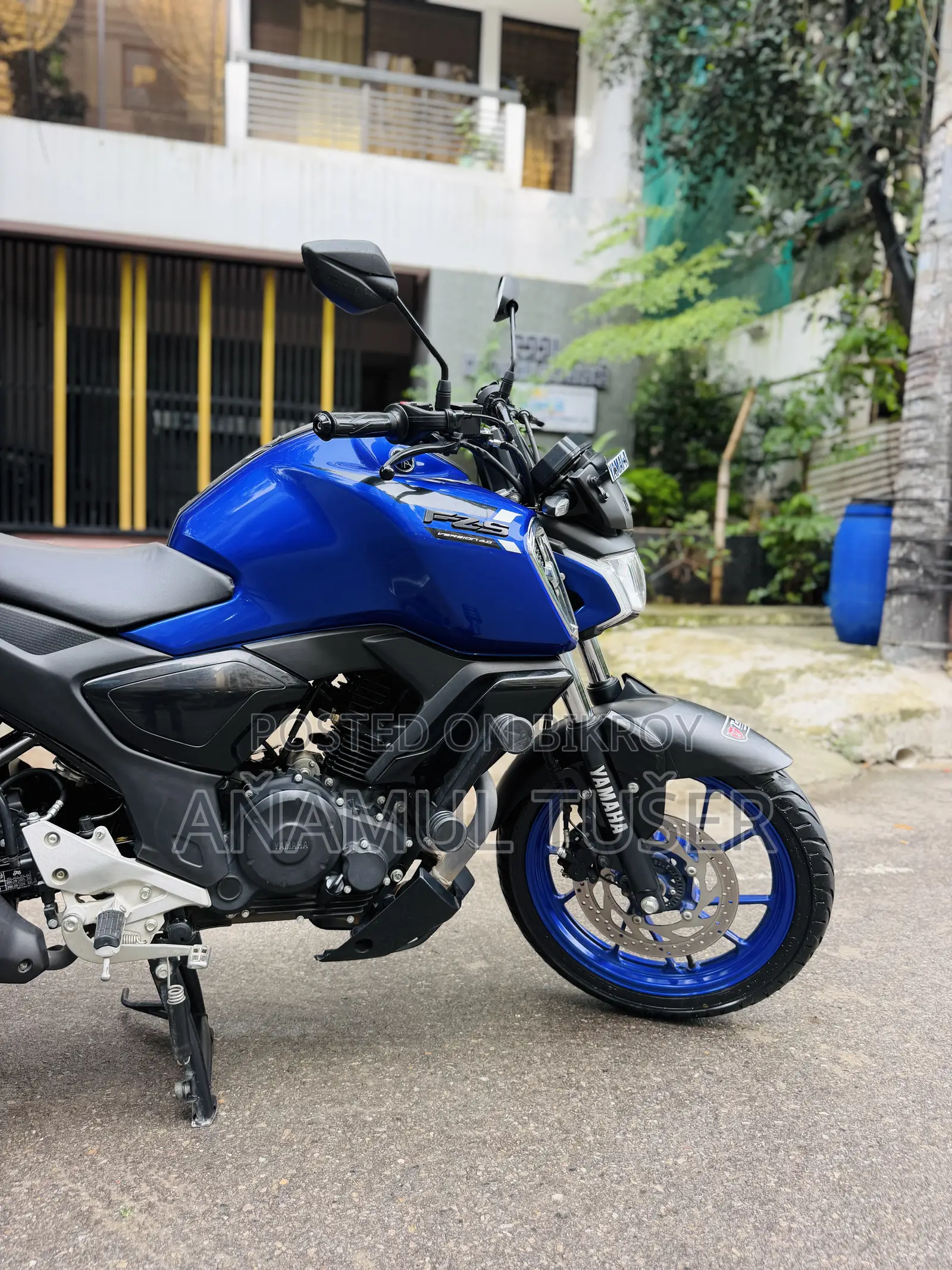 Yamaha FZ 2025 Blue