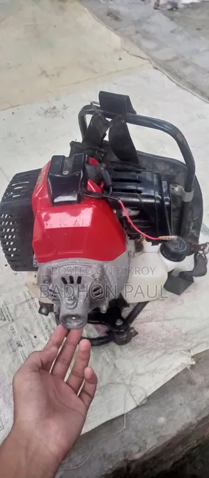 Handheld Paddy Cutting Machine