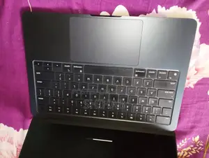Laptop Apple MacBook Air 2022 M2 8GB Apple M2 SSD 256GB