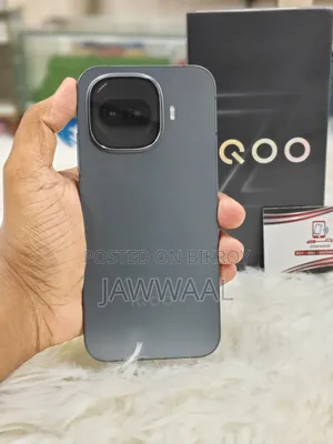 iQOO 256 GB Black