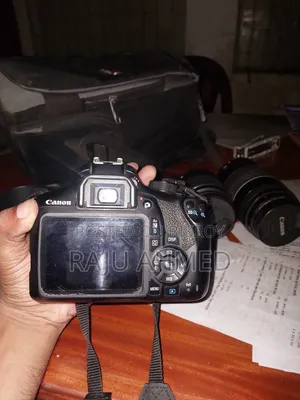 Canon 1300D