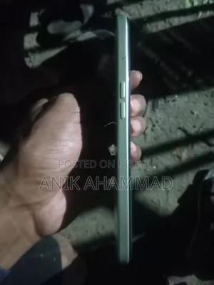 New Oppo F21 Pro 128 GB Orange