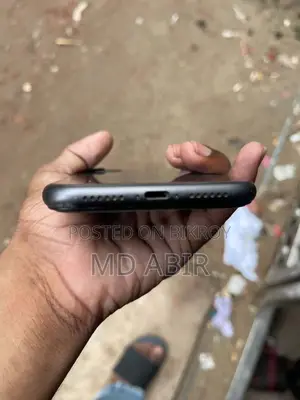 অ্যাপল আইফোন ১১ ১২৮ জিবি ব্ল্যাক