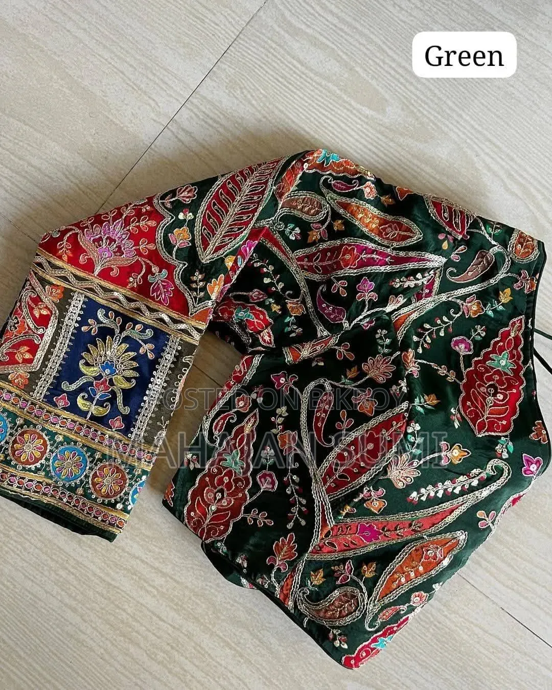 সেল করব একদম নতুন