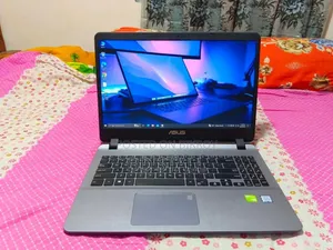 Laptop ASUS Vivobook 15 4GB Intel Core I3 HDD 500GB
