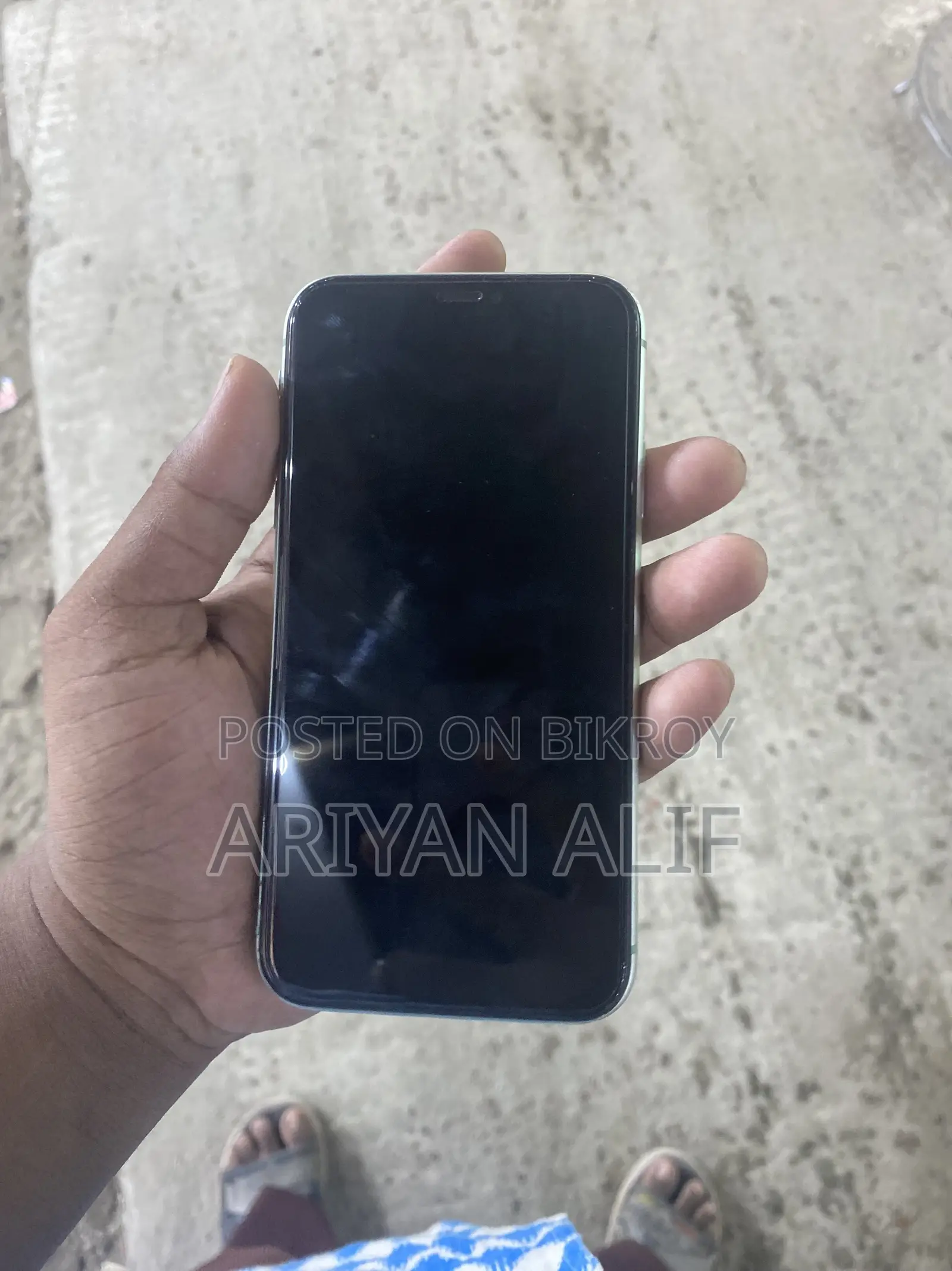অ্যাপল আইফোন ১১ ৬৪ জিবি