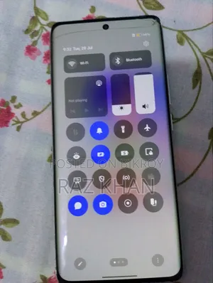 রিয়েলমি ১০ প্রো প্লাস ১২৮ জিবি রোজ গোল্ড