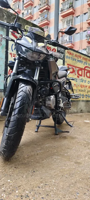 Hero Xtreme 125R 2025 Black