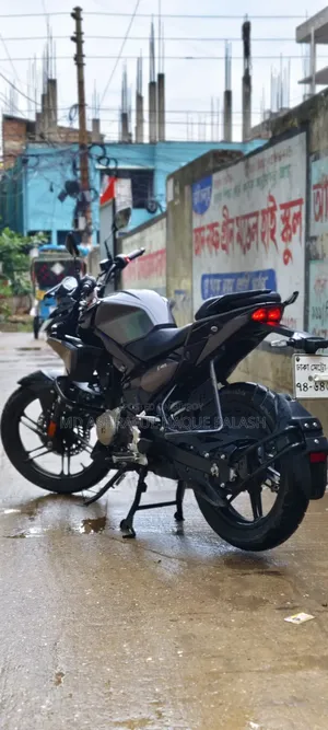 Hero Xtreme 125R 2025 Black