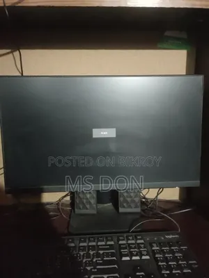 Desktop Computer Microsoft 8GB Intel Core i5 HDD 512GB