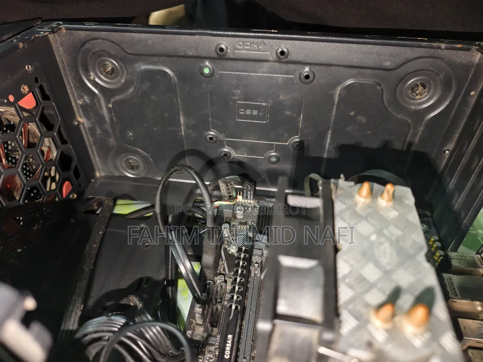 Desktop Computer Gigabyte GB-BKi3A-7100 8GB Intel Core I3 HDD+SSD 1T