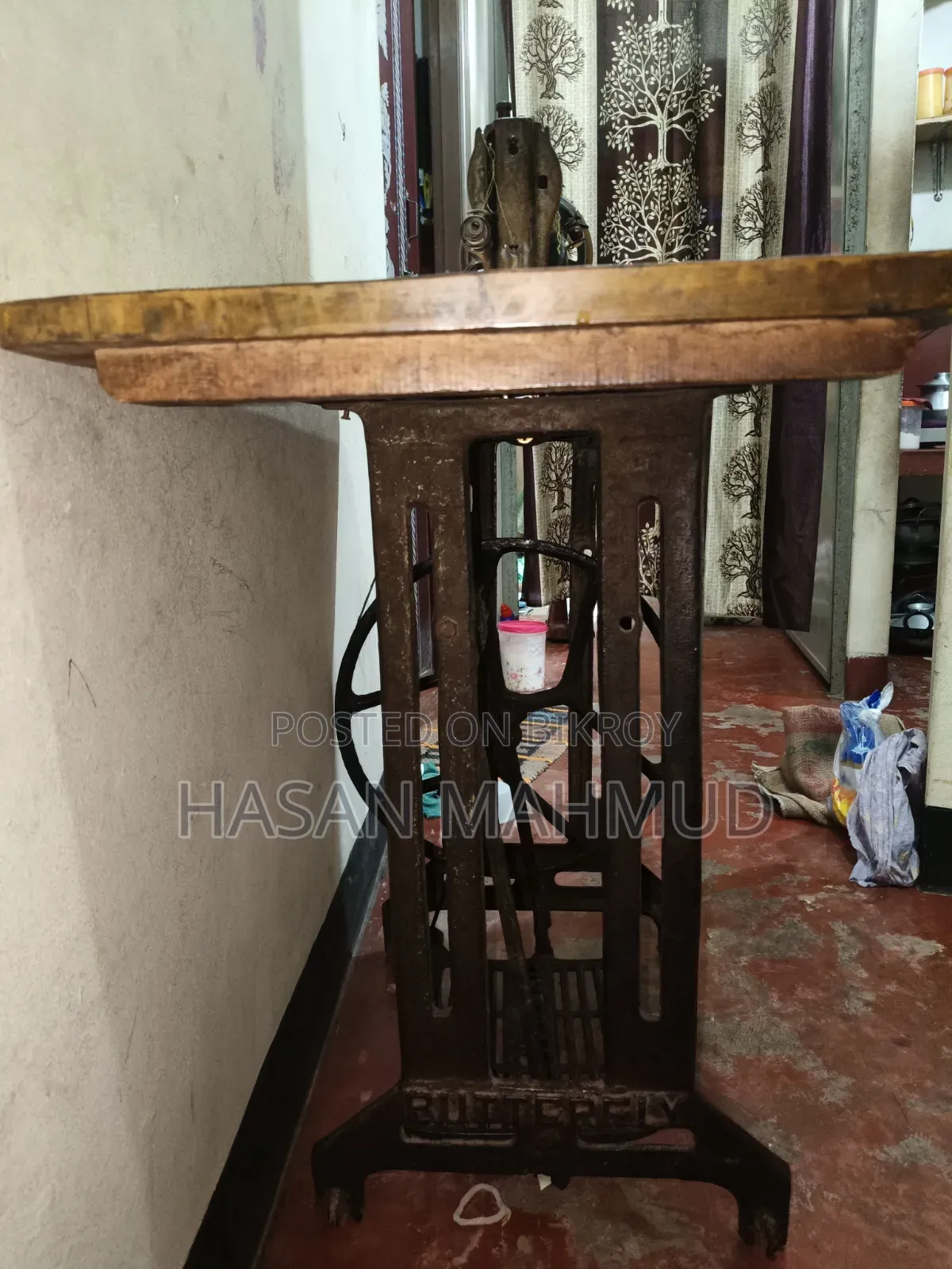 Singer Sewing Machine