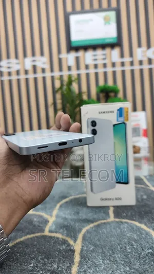 Samsung Galaxy A06 128 GB Silver