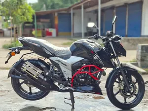 TVS Apache RTR 160 4V 2026 Black