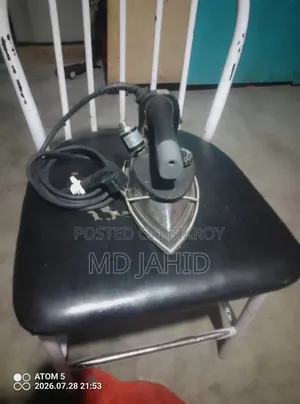Electric Steam Iron, Model: es-300