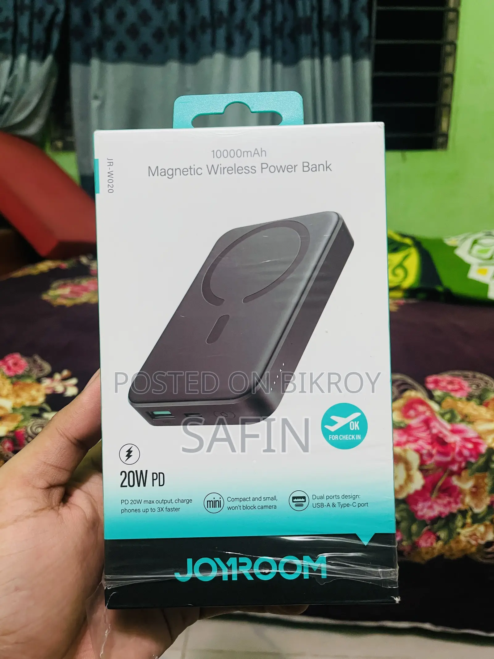 Joyroom JR-W020 ম্যাগনেটিক ওয়্যারলেস চার্জিং পাওয়ার ব্যাংক (10000mAh)