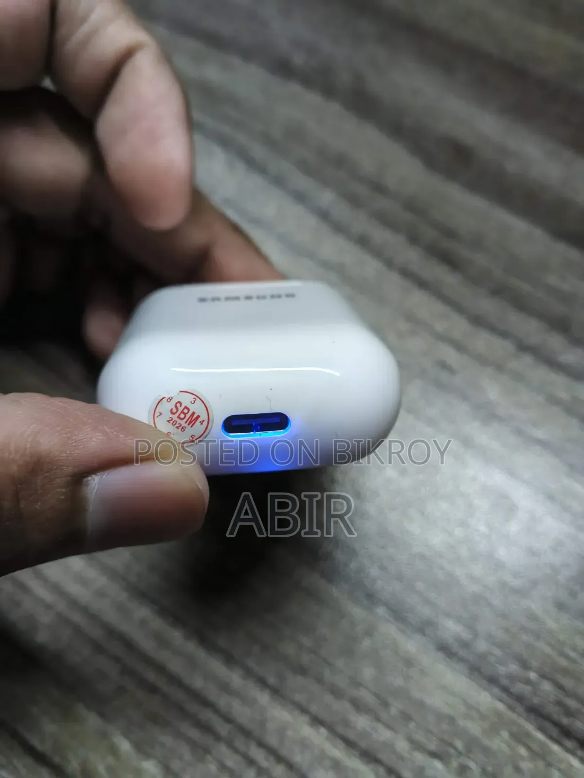 স্যামসাং এয়ারপডস