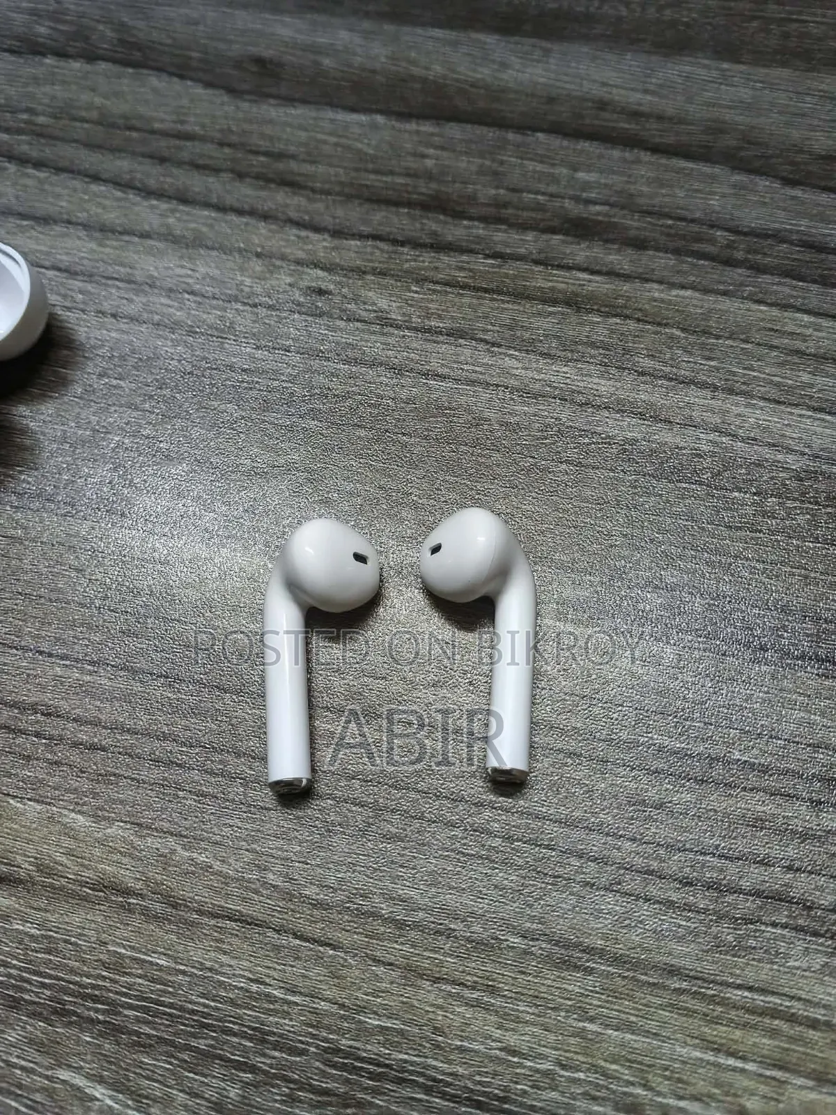 স্যামসাং এয়ারপডস