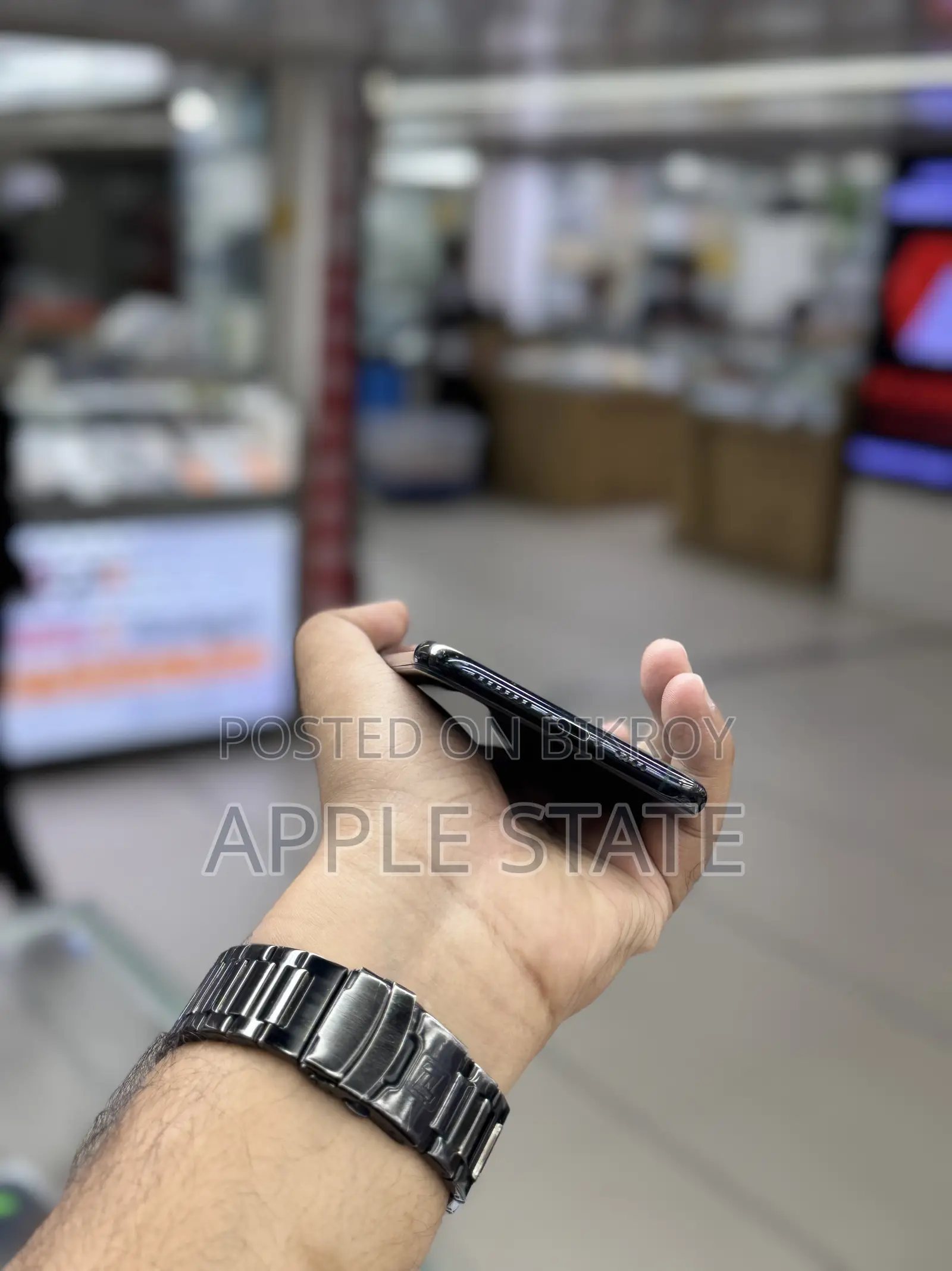অ্যাপল আইফোন ১১ প্রো ম্যাক্স ২৫৬ জিবি