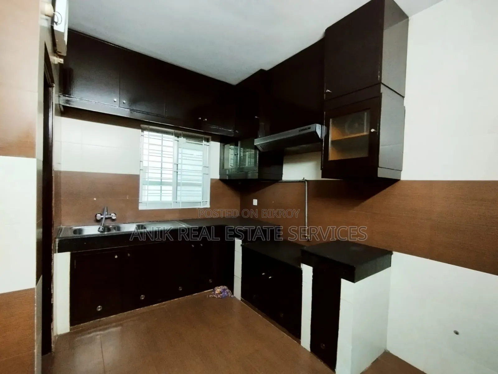 4 Bedroom Apartment in Anik Real Estate, Gulshan for Rent