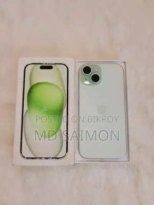 Apple iPhone 15 128 GB Green