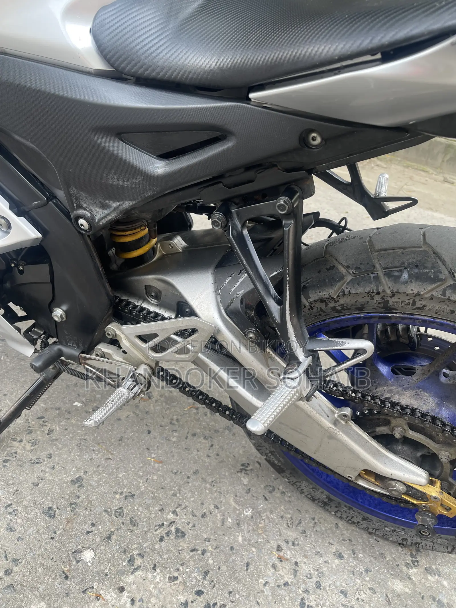 Yamaha R1 2022 Silver