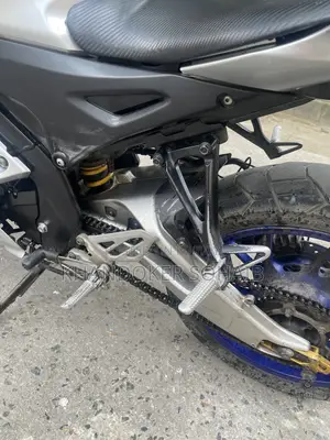 Yamaha R1 2022 Silver