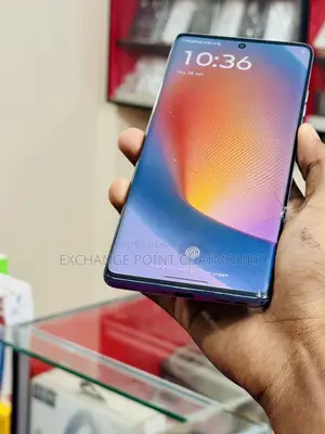 মোটোলোরা এজ ৫০ ফিউশন ১২৮ জিবি হোয়াইট