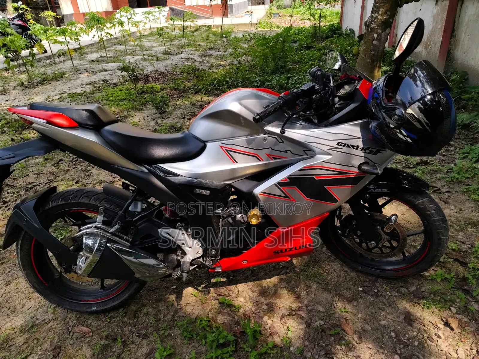 Suzuki Gixxer SF 2024 Orange