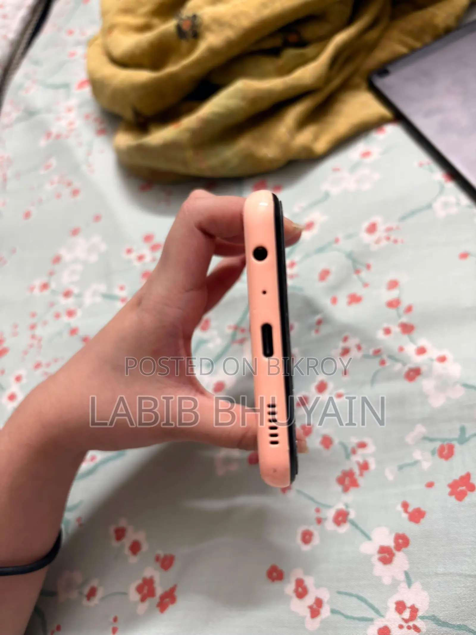 Samsung Galaxy A13 (SM-A137) 128 GB Orange