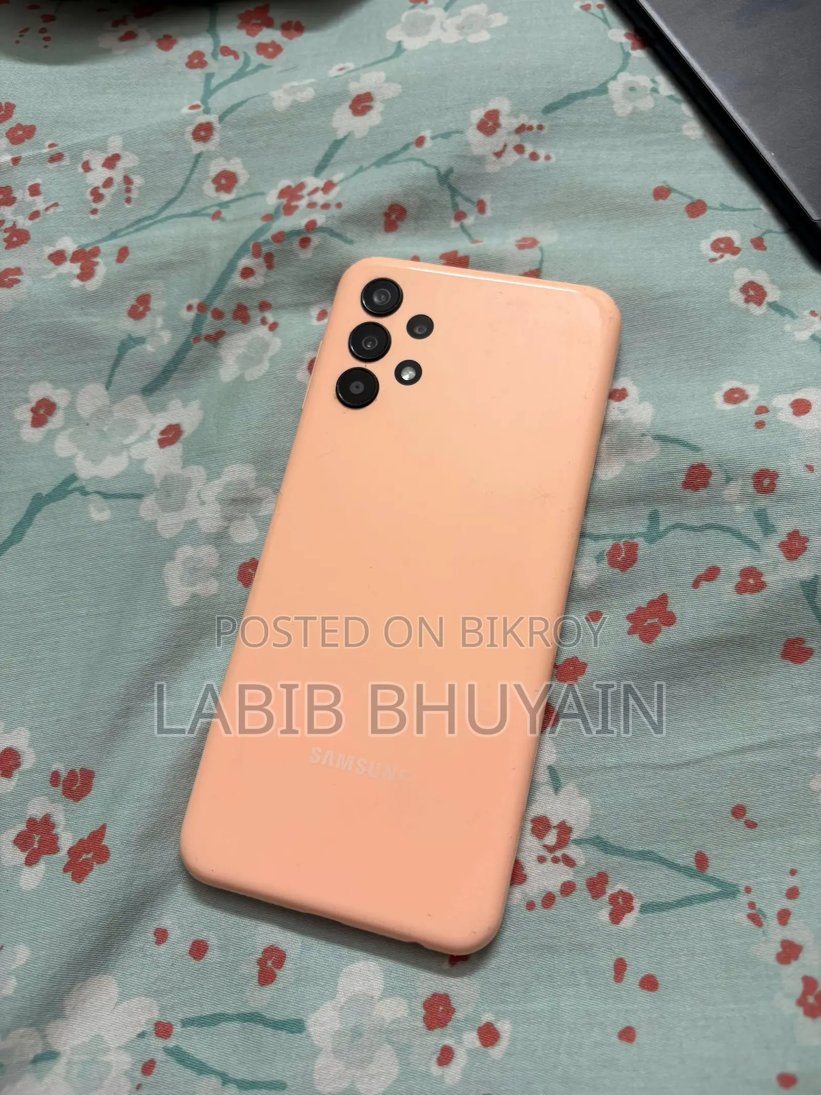 Samsung Galaxy A13 (SM-A137) 128 GB Orange