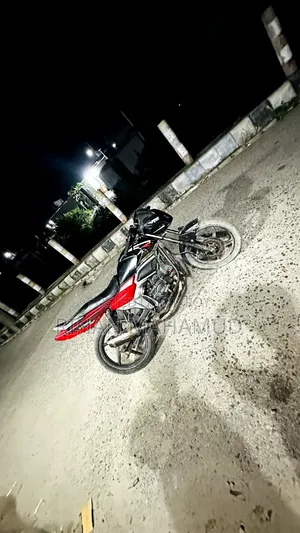 H Power 125 2010 Black