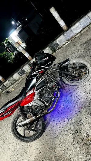H Power 125 2010 Black