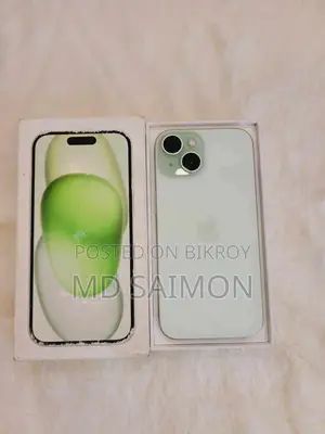 Apple iPhone 15 128 GB Green