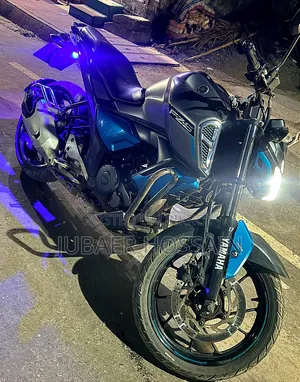 ইয়ামাহা এফজেডএস ভি৩ ২০২১ গ্রে