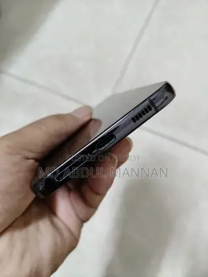 স্যামসাং গ্যালাক্সি এস২২+ ৫জি ২৫৬ জিবি ব্ল্যাক