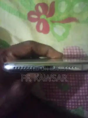 অ্যাপল আইফোন এক্সএস ম্যাক্স ৬৪ জিবি সাদা
