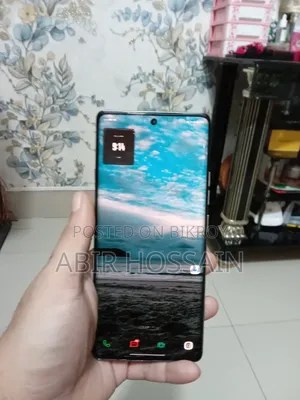 টেকনো ক্যামন ৪০ প্রো ৫জি ২৫৬ জিবি গোল্ড