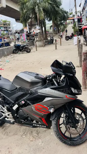 Yamaha R15 V3 2021 Gray