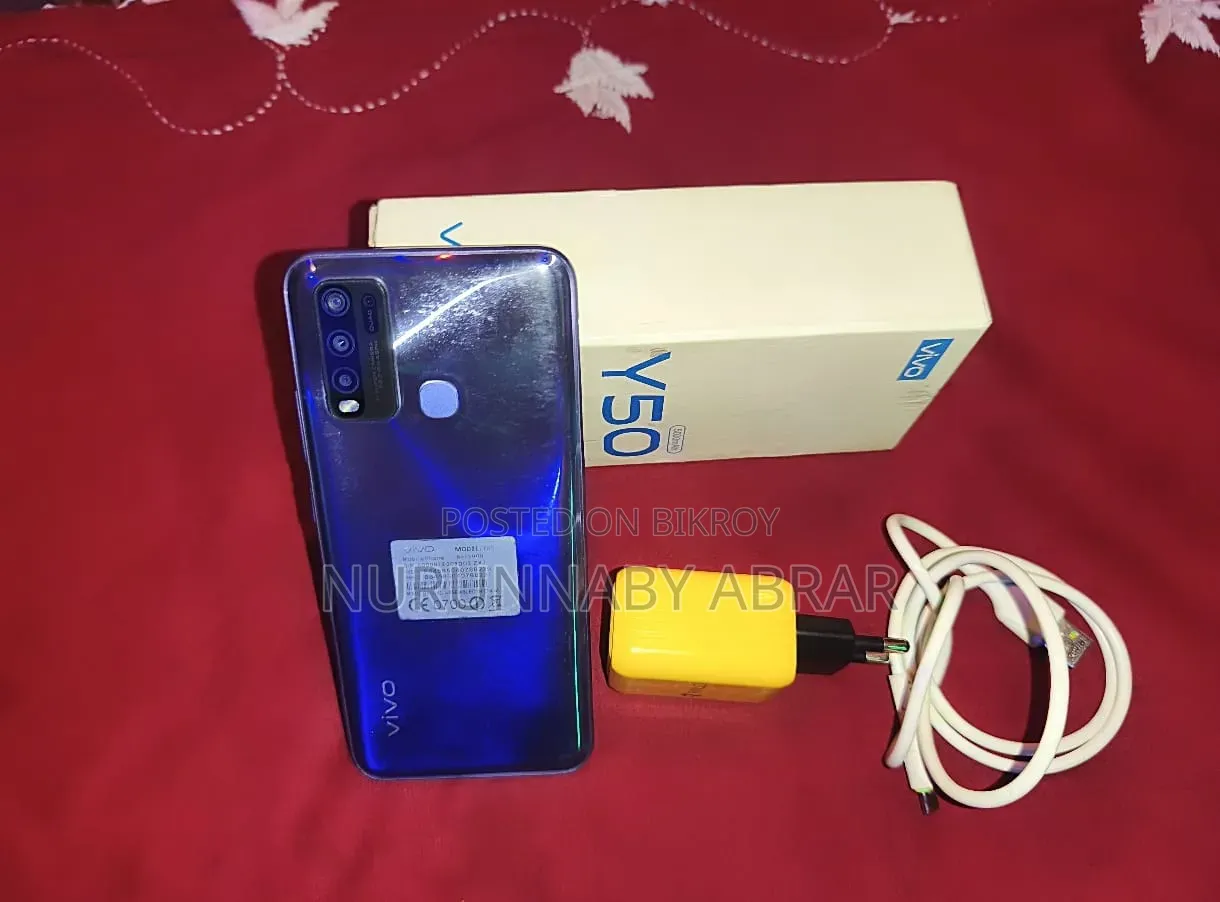 Vivo Y৫০ ১২৮ GB নীল